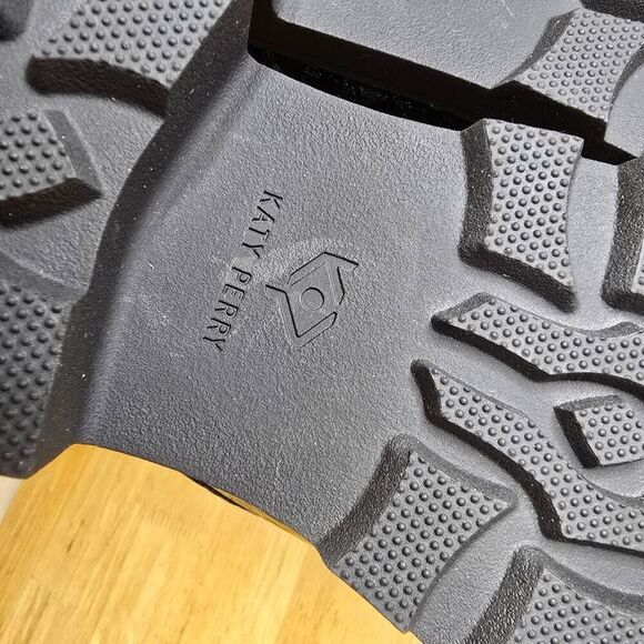 Katy Perry The Daarling Combat Boot Black Size 8.5 - Picture 7 of 12